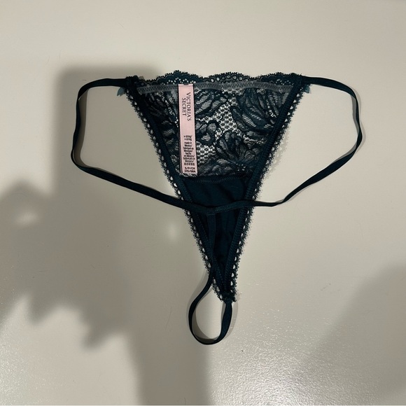 5 pieces of of Victoria Secret Underwear size small - Picture 6 of 13